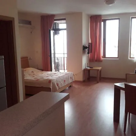 Apartamento Sea View Studio In 4-star Garden Of Eden, Sveti Vlas